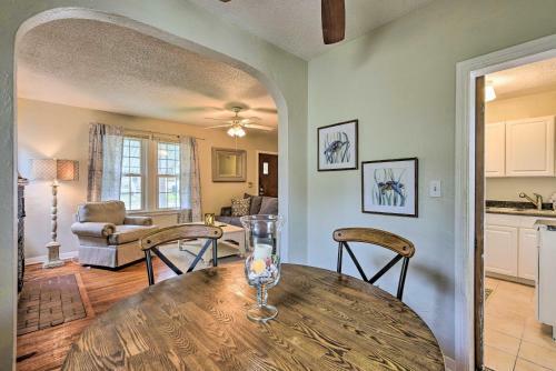 Cozy Coastal Escape With Yard, 1 Block To Beach