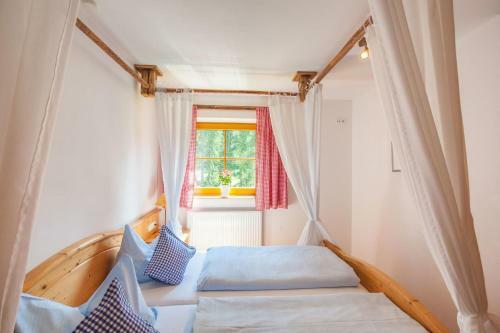Zugspitzhotel Diana Th�rle
