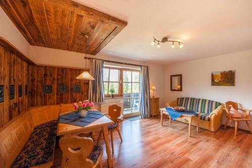 Zugspitzhotel Diana Th�rle