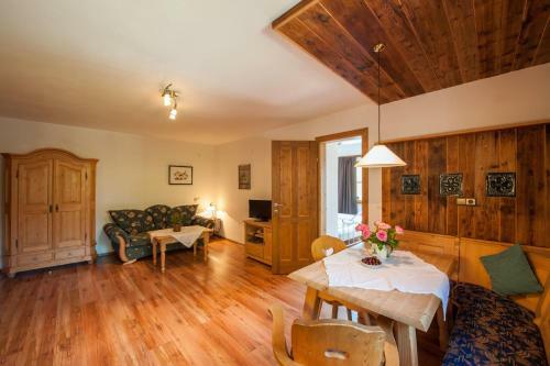 Zugspitzhotel Diana Th�rle