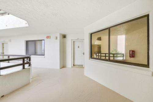 Seychelles - Daytona Beach Condos