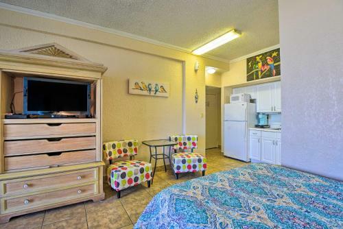 Apartamento Oceanfront Resort Condo Steps To Daytona Beach!
