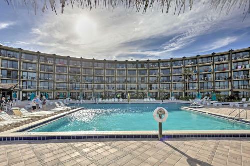 Apartamento Oceanfront Resort Condo Steps To Daytona Beach!