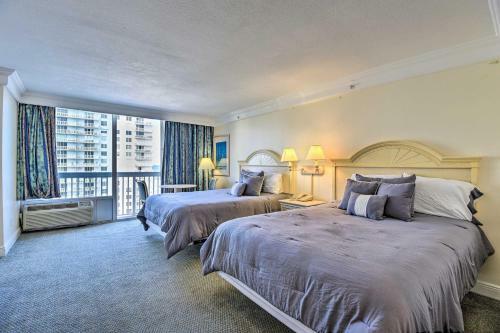 Apartamento 10th-floor Studio On Beach, Walk To Dining!