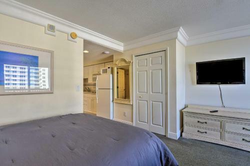 Apartamento 10th-floor Studio On Beach, Walk To Dining!
