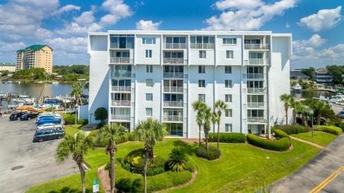 Apartamento Dolphin Point Condo 202a Condo