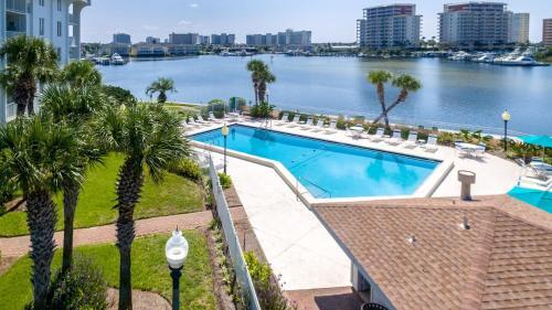 Apartamento Dolphin Point Condo 103b Condo