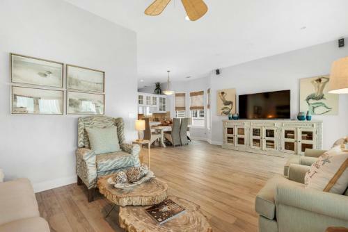 Captain Morgan's - Crystal Beach Subdivision