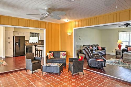 Citrus Springs Getaway Less Than 12 Miles To Crystal River