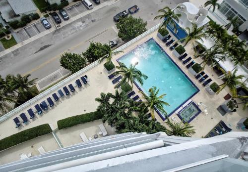 Modern Luxury Beach Hotel Large 2 Bedroom With Views 1809