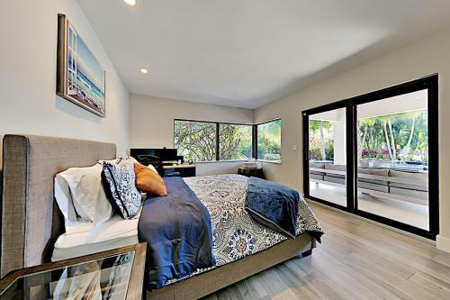 Exclusive Zen Oasis - Smart Pool & Private Beach Home