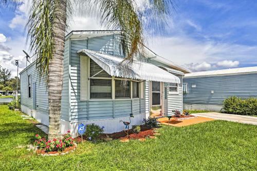 Quiet And Charming Home With Pond View - 4mi To Beach!