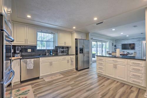 Modern Gainesville Gem About 2 Mi To University!