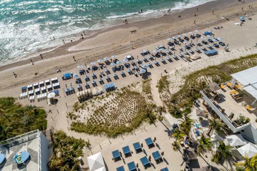 Apartamento Beach Front Premium Two Bedroom Condo