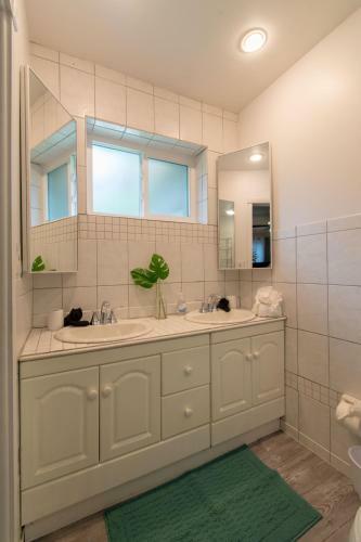 Private Pool 3br All New Modern Furniture