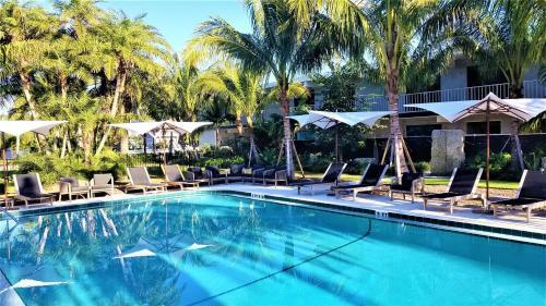 Hotel Bali Hai Beachfront Resort And Spa