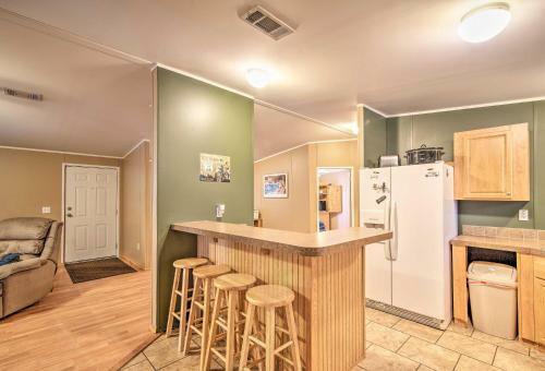 Homosassa House With Fire Pit Less Than 2 Miles To River!