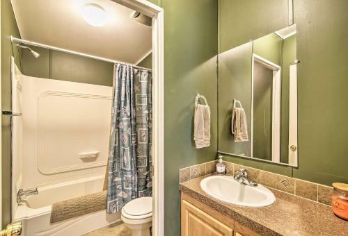 Homosassa House With Fire Pit Less Than 2 Miles To River!