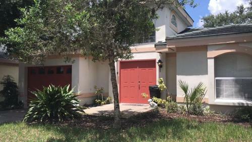 The Private Retreat - Three Bedroom Home