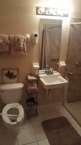The Private Retreat - Three Bedroom Home