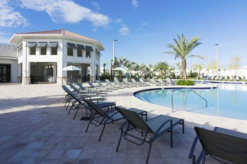 Contemporary D�cor Single Home With Private Pool Sl4773