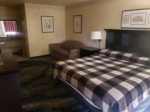 Central Motel