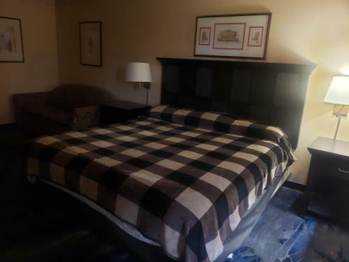 Central Motel