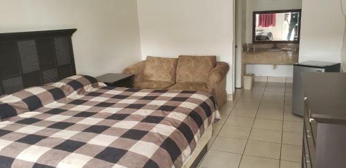 Central Motel