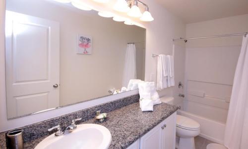 Four Bedrooms Townhome 5117