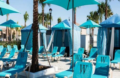 Stay Door Steps From Disney In de Leon Pool Retreat