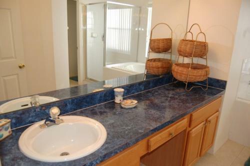 Great Harbor House #50026