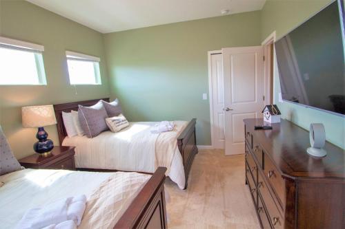 Sonoma Resort 6 Bedroom Vacation Home With Pool 1768