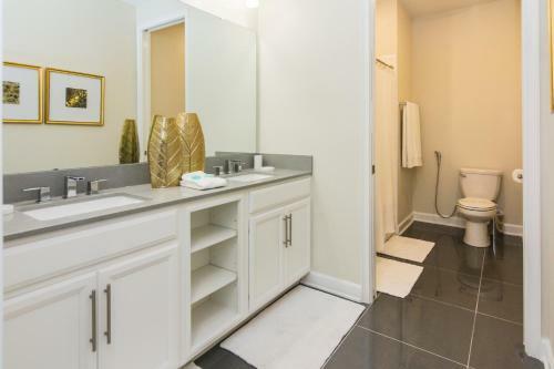 Deluxe Apartment At Storey Lake (243546)