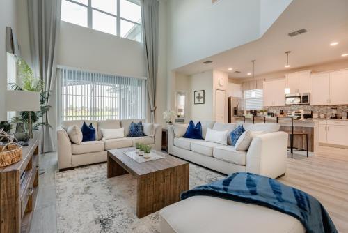 Villa Stunning 5 Bedroom Home At Storey Lake
