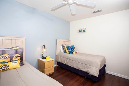 Four Bedroom W/ Pool Close To Disney 8570