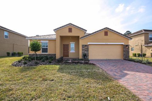 Villa 5 Bed Home At Calabria 9110