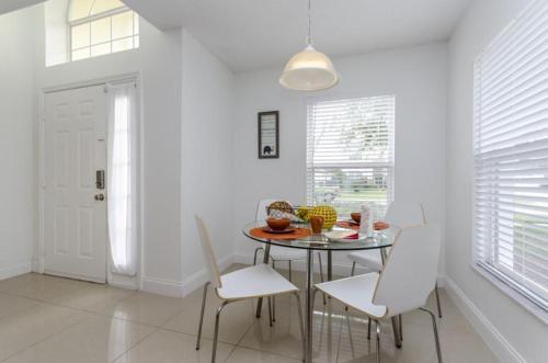 950 Lake Berkley Drive Villa #221678 Villa