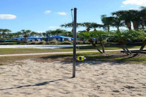 Villa Paradise Palms- 5 Bedroom Pool Home-3102pp