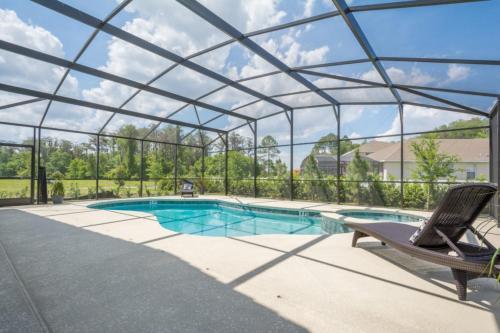 Villa 4-bedroom House W/ Private Pool - Lovely Location