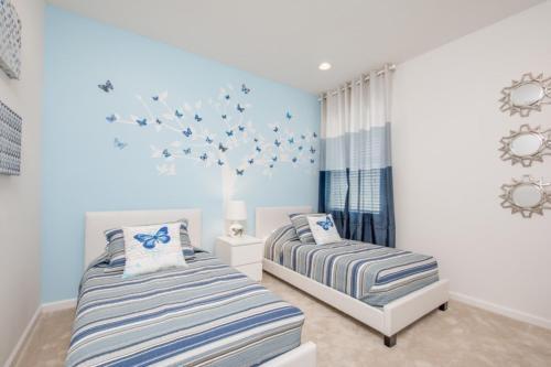 Villa 4-bedroom House W/ Private Pool - Lovely Location