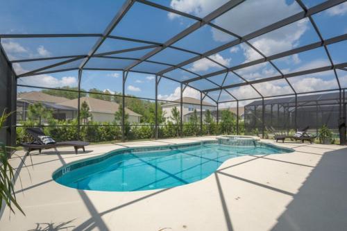 Villa 4-bedroom House W/ Private Pool - Lovely Location