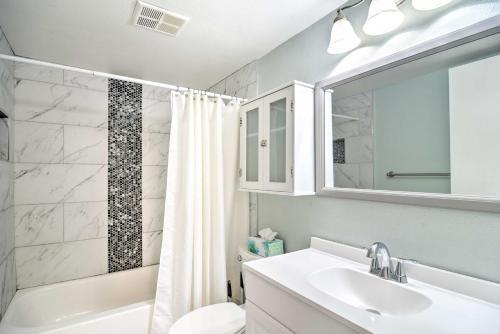 Apartamento Sunny Largo Escape With Resort Amenity Access!