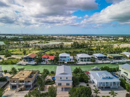 Casa De Tiki 4/3 With Pool And Dockage