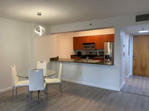 Apartamento Chic And Modern, Brickell / Miami + Free Parking