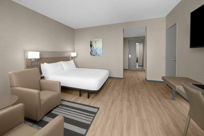 AC Hotel By Marriott Miami Dadeland