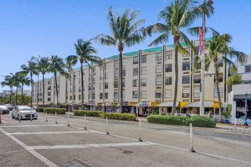Wow Condo, Middle Of South Beach, Block From Ocean
