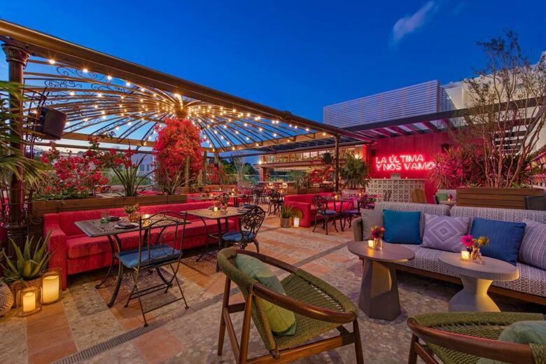 Hotel Moxy Miami South Beach