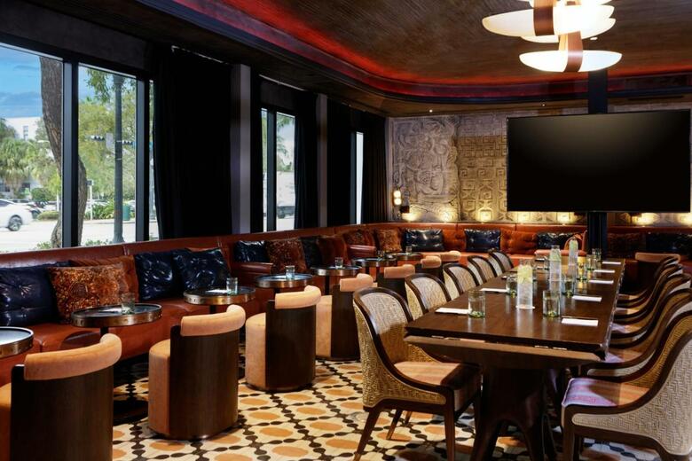 Hotel Moxy Miami South Beach