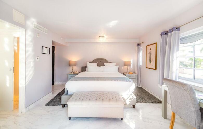 Hotel Secret Garden Miami Beach