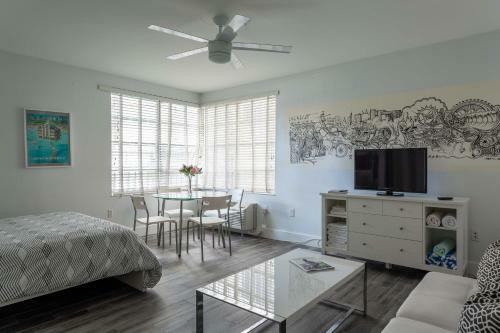 Apartamento The Hudson - Comfy Studio With Pool